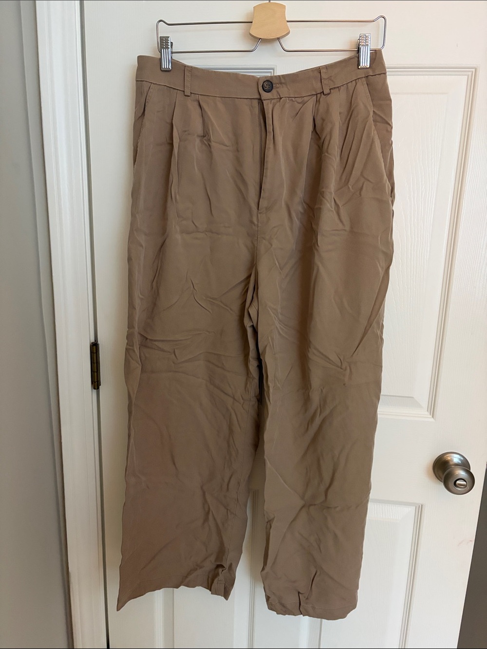 Reformation Wide-Leg Trousers in Taupe